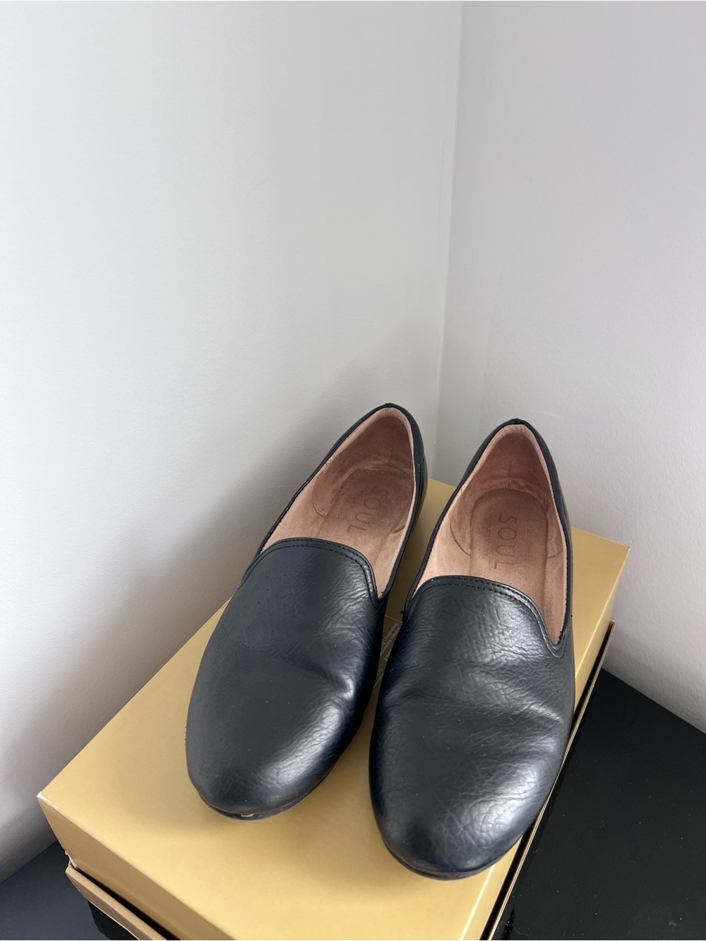 Women’s Black Leather Slip-On Flats